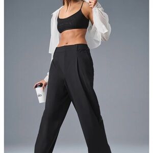Alo Yoga High-Waist Pursuit Trouser - Regular NWT Size Small